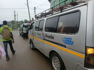 Nissan Caravan (Urvan) 2007 Silver