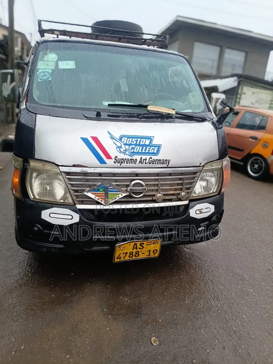 Nissan Caravan (Urvan) 2007 Silver
