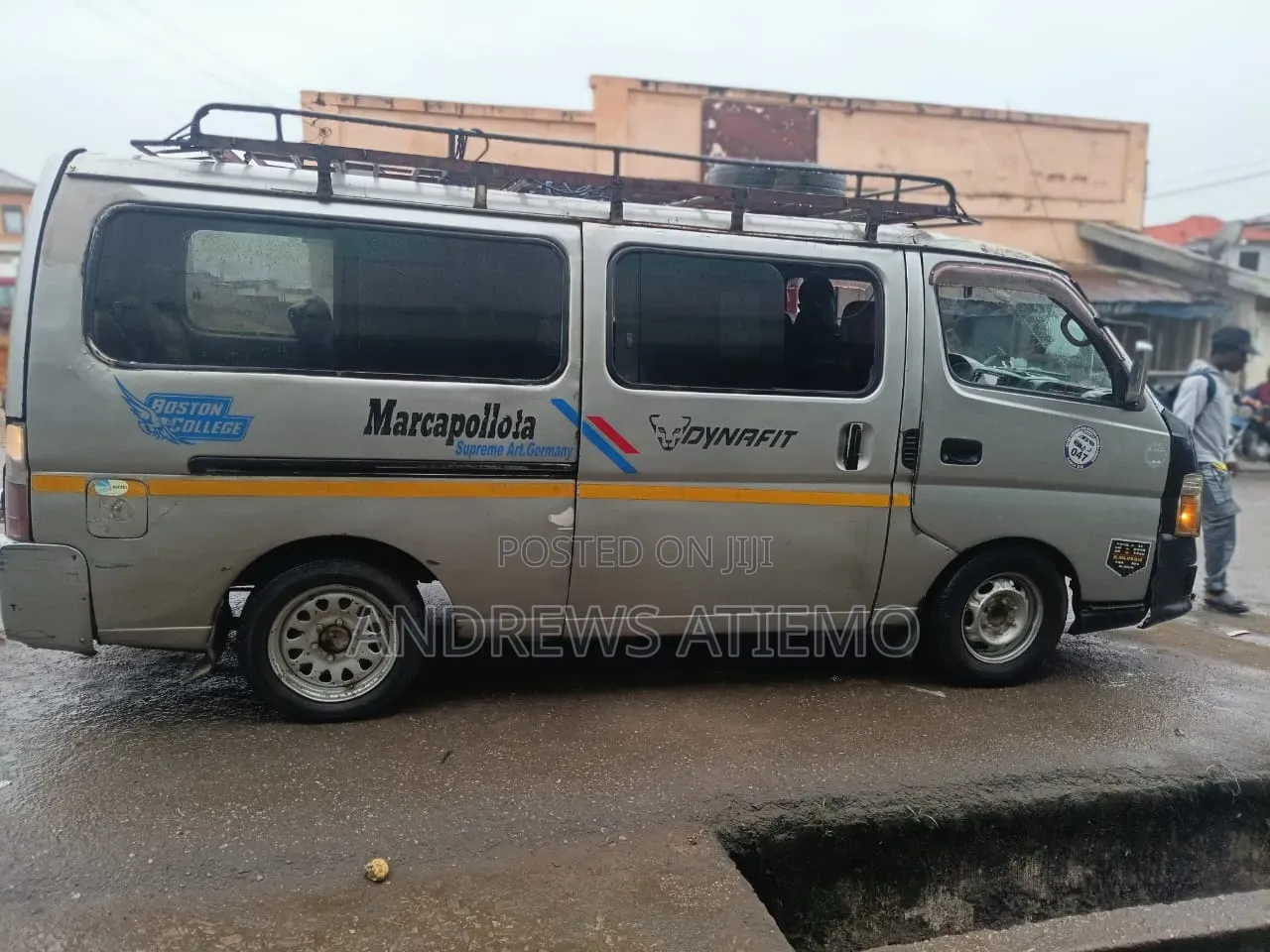 Nissan Caravan (Urvan) 2007 Silver