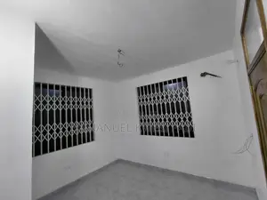 2bdrm Apartment in Danfa for rent