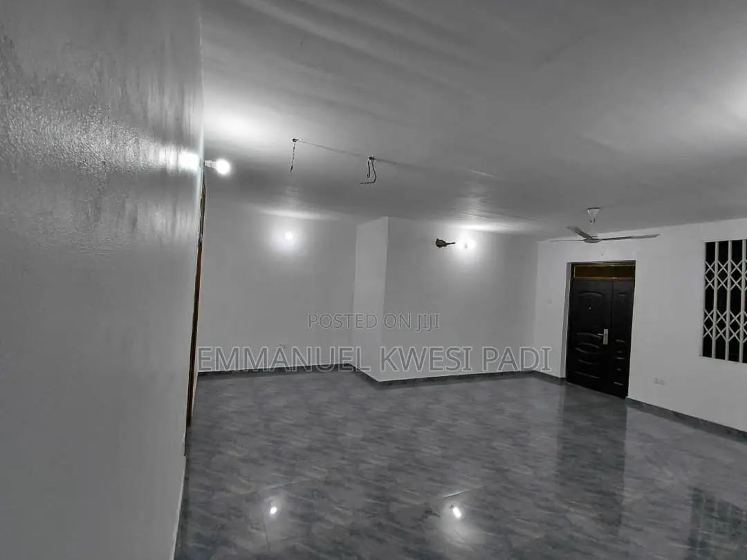 2bdrm Apartment in Danfa for rent