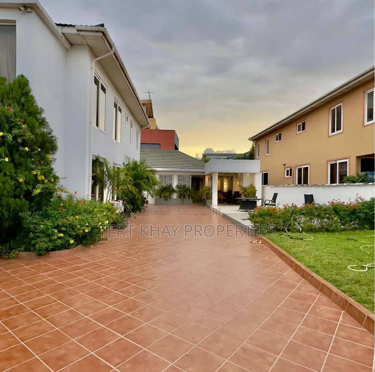 Furnished 6bdrm House in Cantonments, US Embassy Area for sale