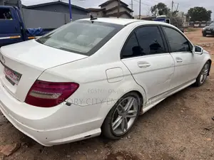 Mercedes-Benz C250 2014 White