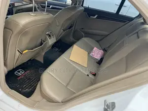Mercedes-Benz C250 2014 White