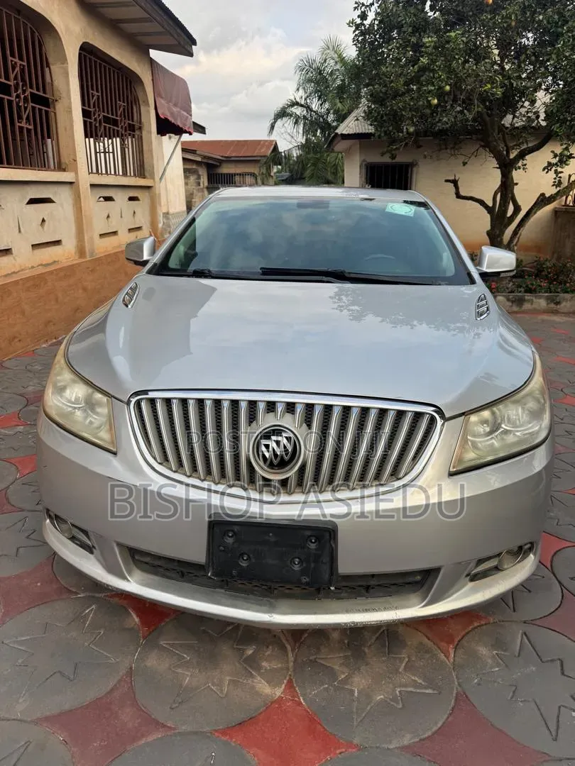 Buick LaCrosse 2016 Silver