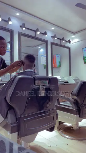 Professional Barber Needed