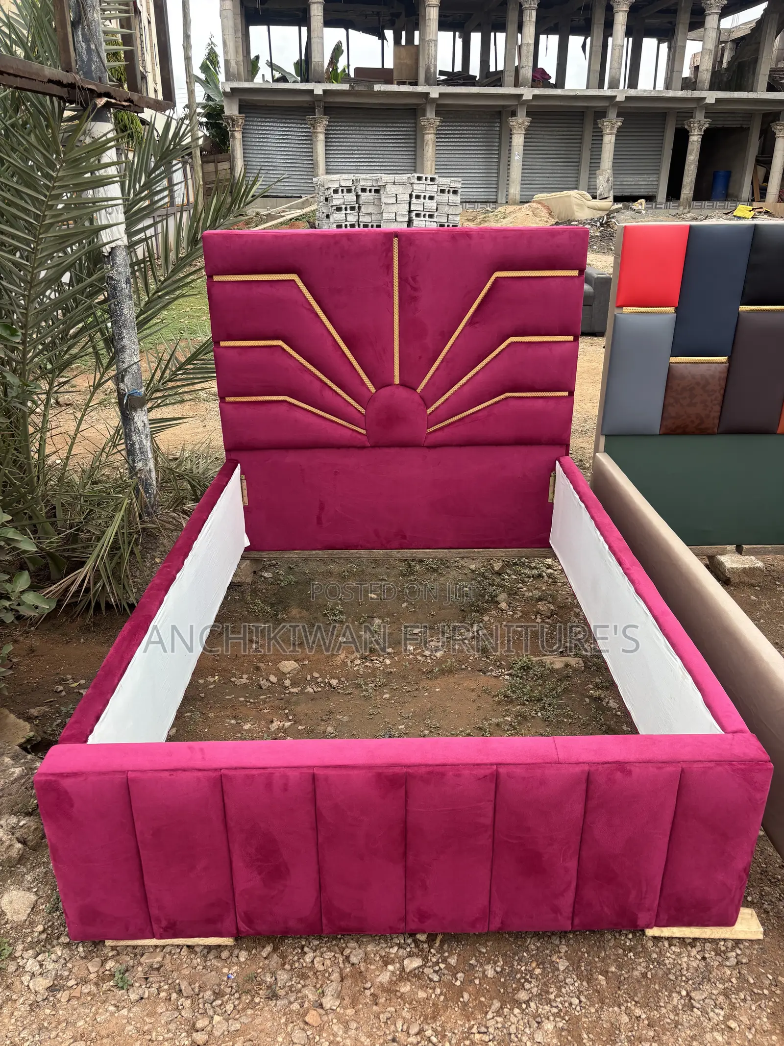 Barricade Bed ( Cash on Delivery)