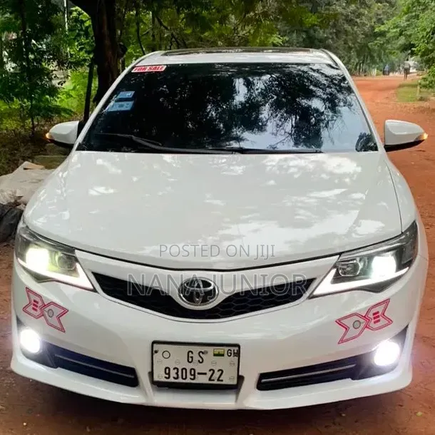 Toyota Camry 2014 White