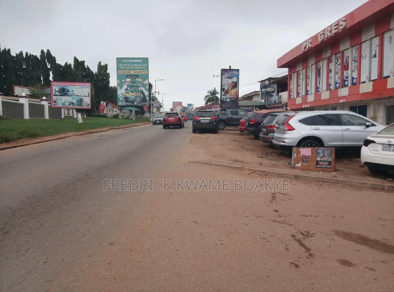 Plot of Land With Store for Sale at Ahodwo