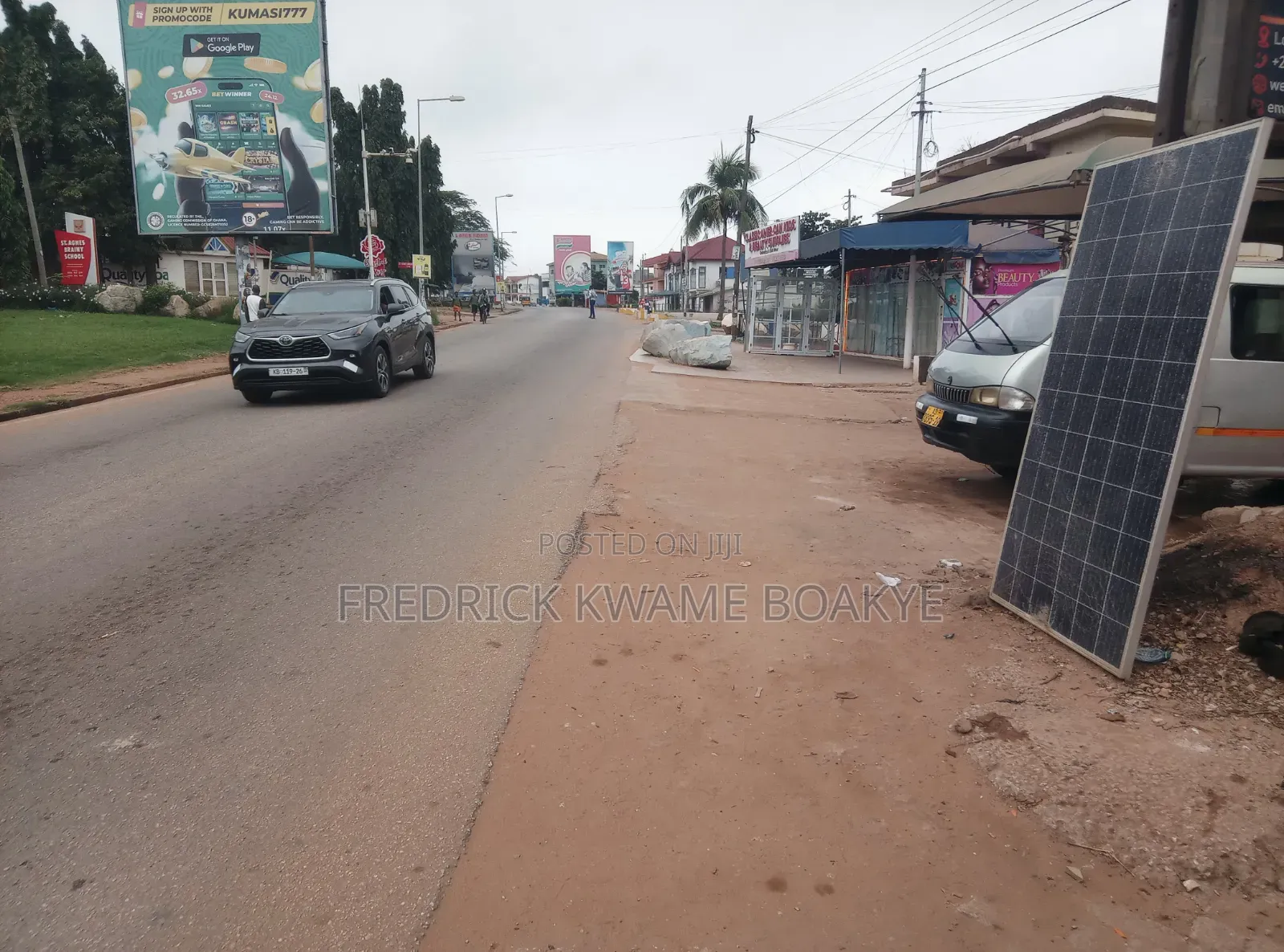 Plot of Land With Store for Sale at Ahodwo