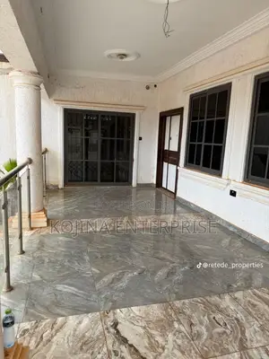 Furnished 6bdrm House in Santasi Ayinam, Kumasi Metropolitan for rent