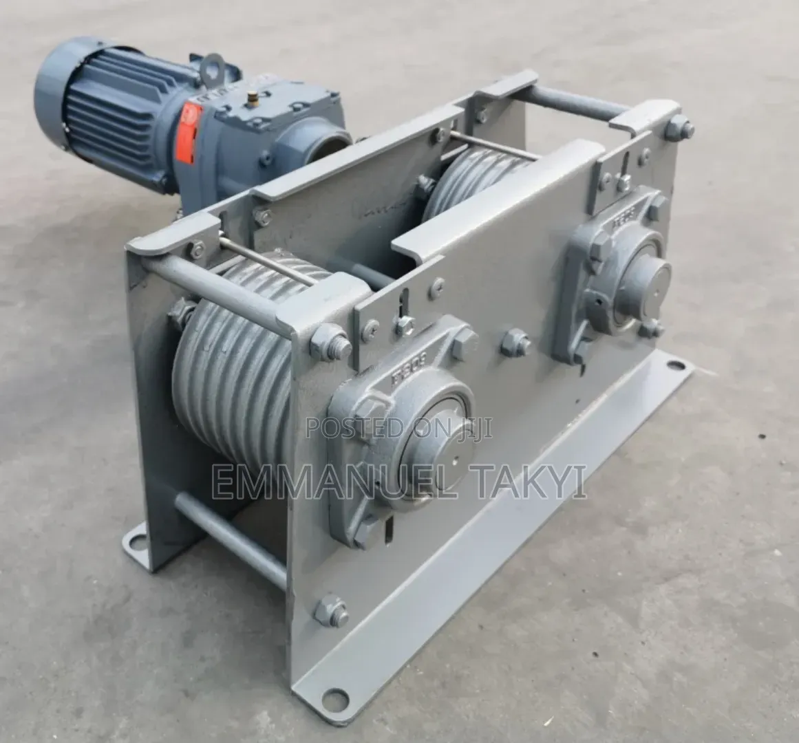 Manure Scrapper Machine