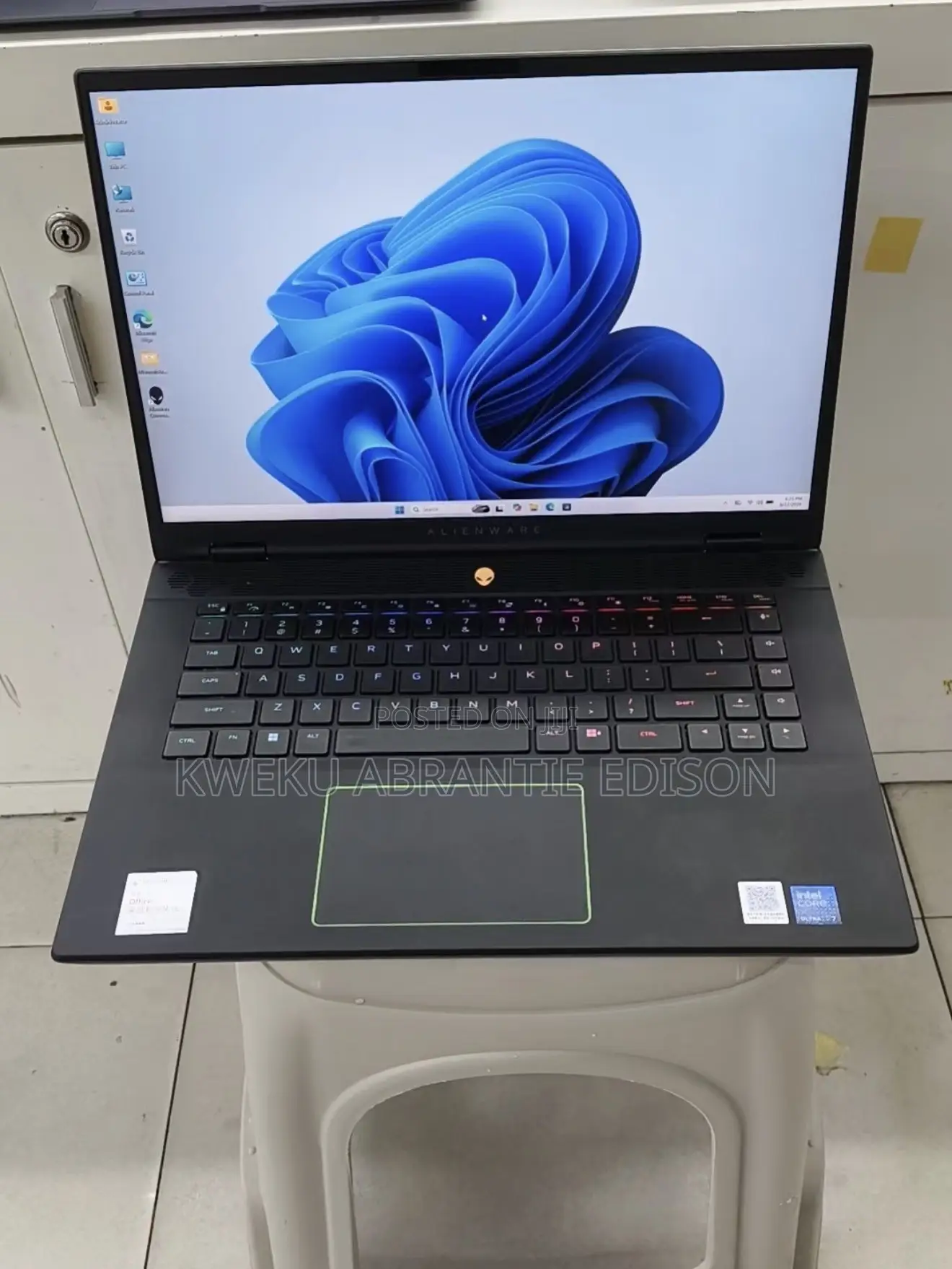 Laptop Alienware M16 R2 16GB Intel Core Ultra 9 SSD 512GB