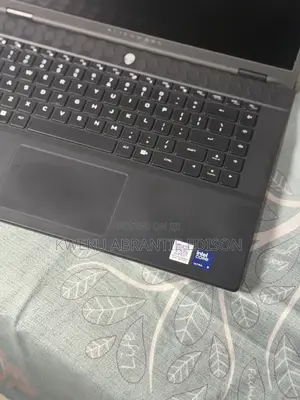 Laptop Alienware M16 R2 16GB Intel Core Ultra 9 SSD 512GB