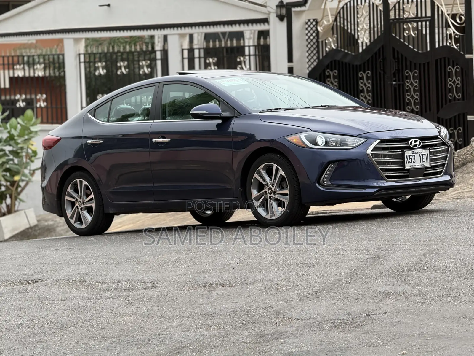 Hyundai Elantra Limited 2018 Blue