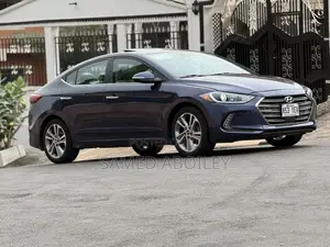 Hyundai Elantra Limited 2018 Blue