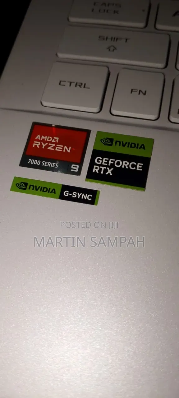 Laptop Asus ROG Zephyrus G14 16GB AMD Ryzen 9 SSD 512GB