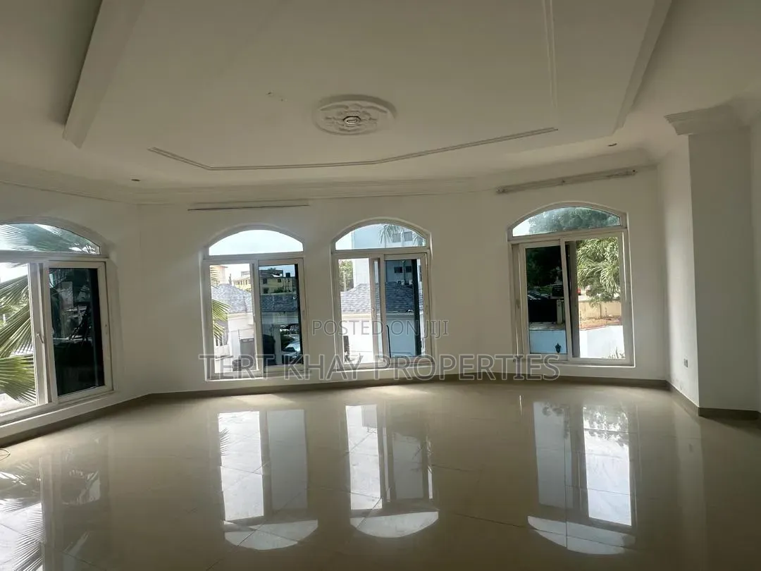4bdrm House in Airport Residential for rent