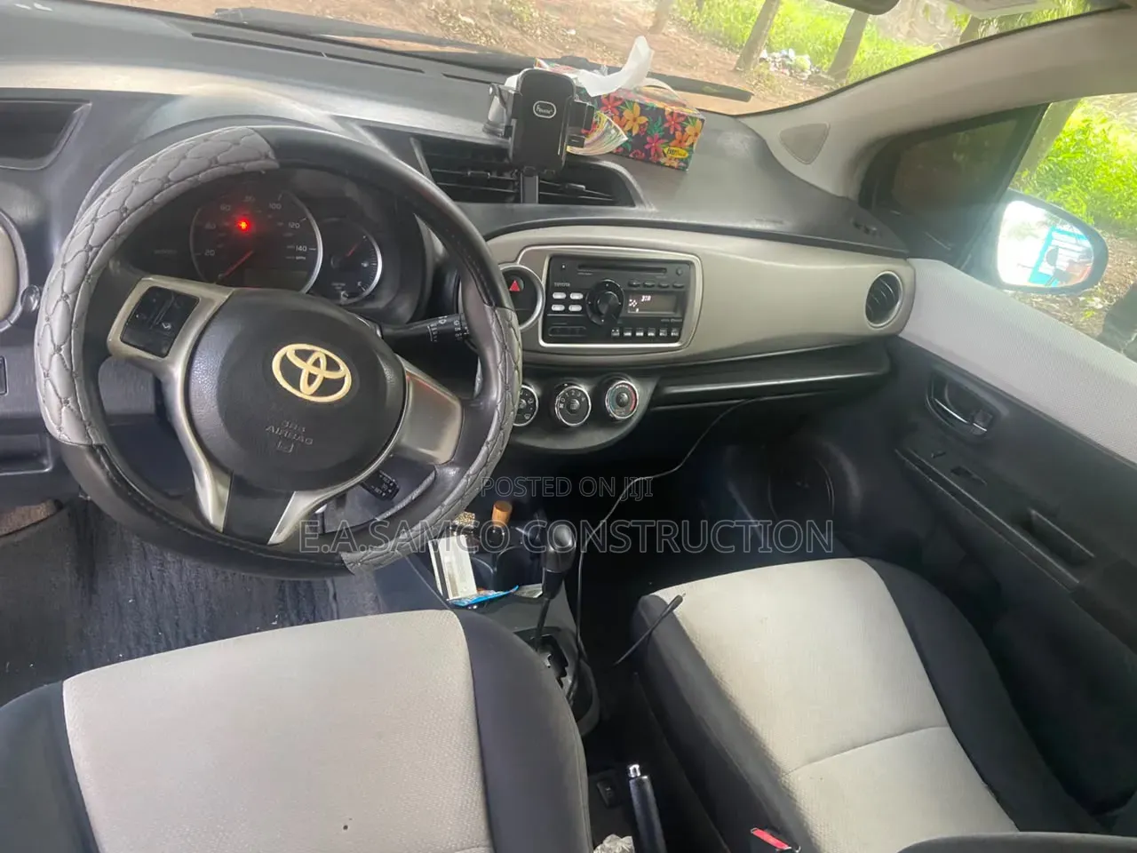 Toyota Yaris 2012 Blue