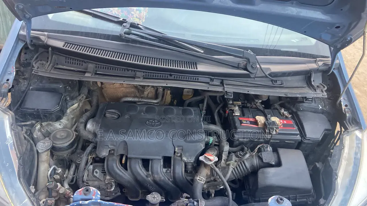 Toyota Yaris 2012 Blue