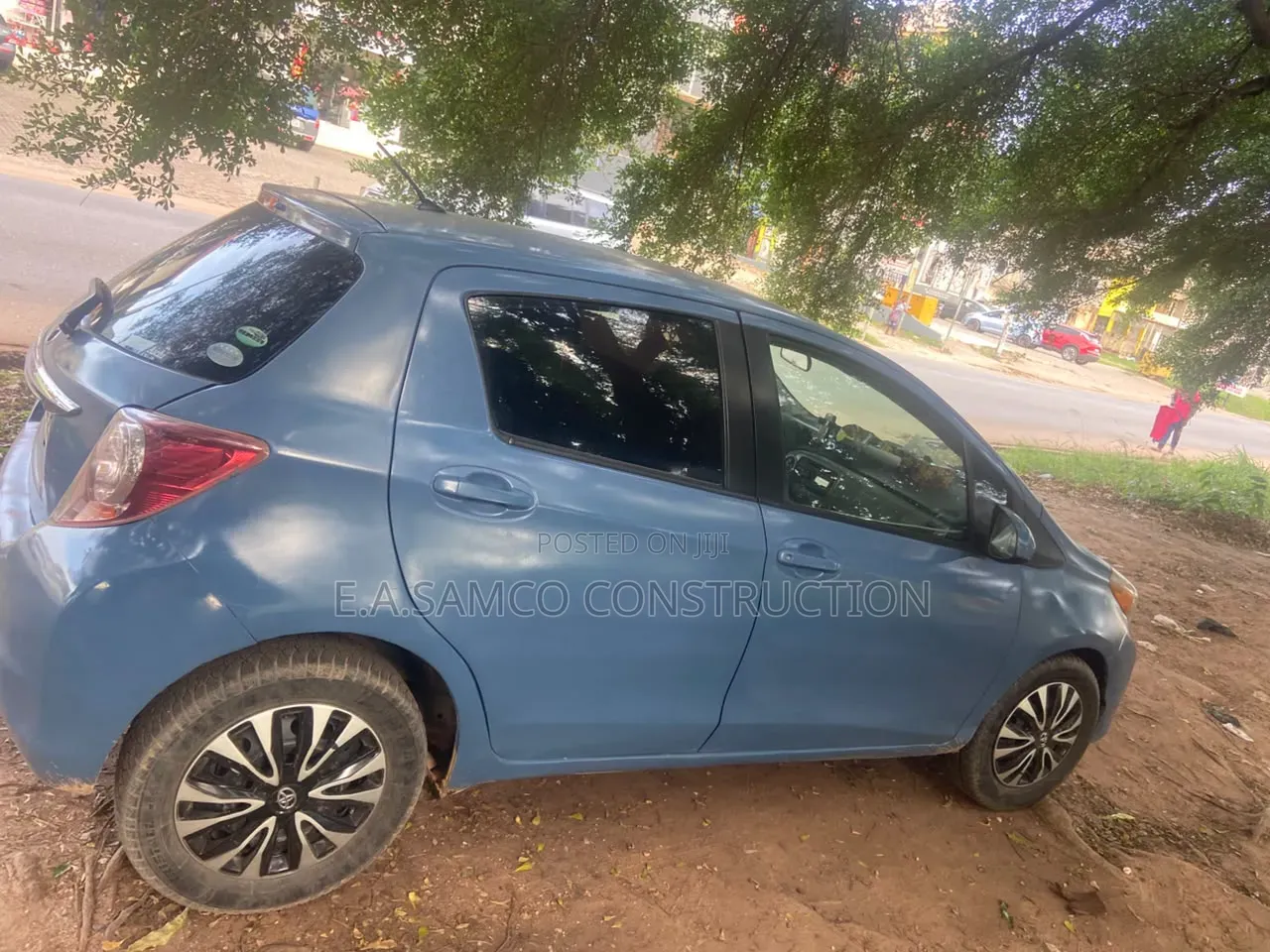 Toyota Yaris 2012 Blue