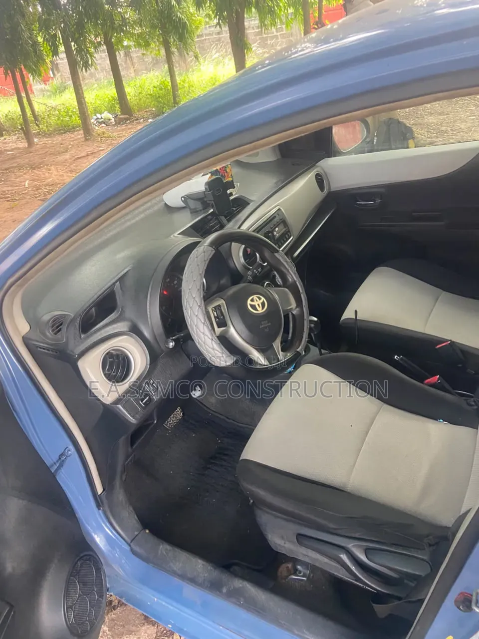 Toyota Yaris 2012 Blue