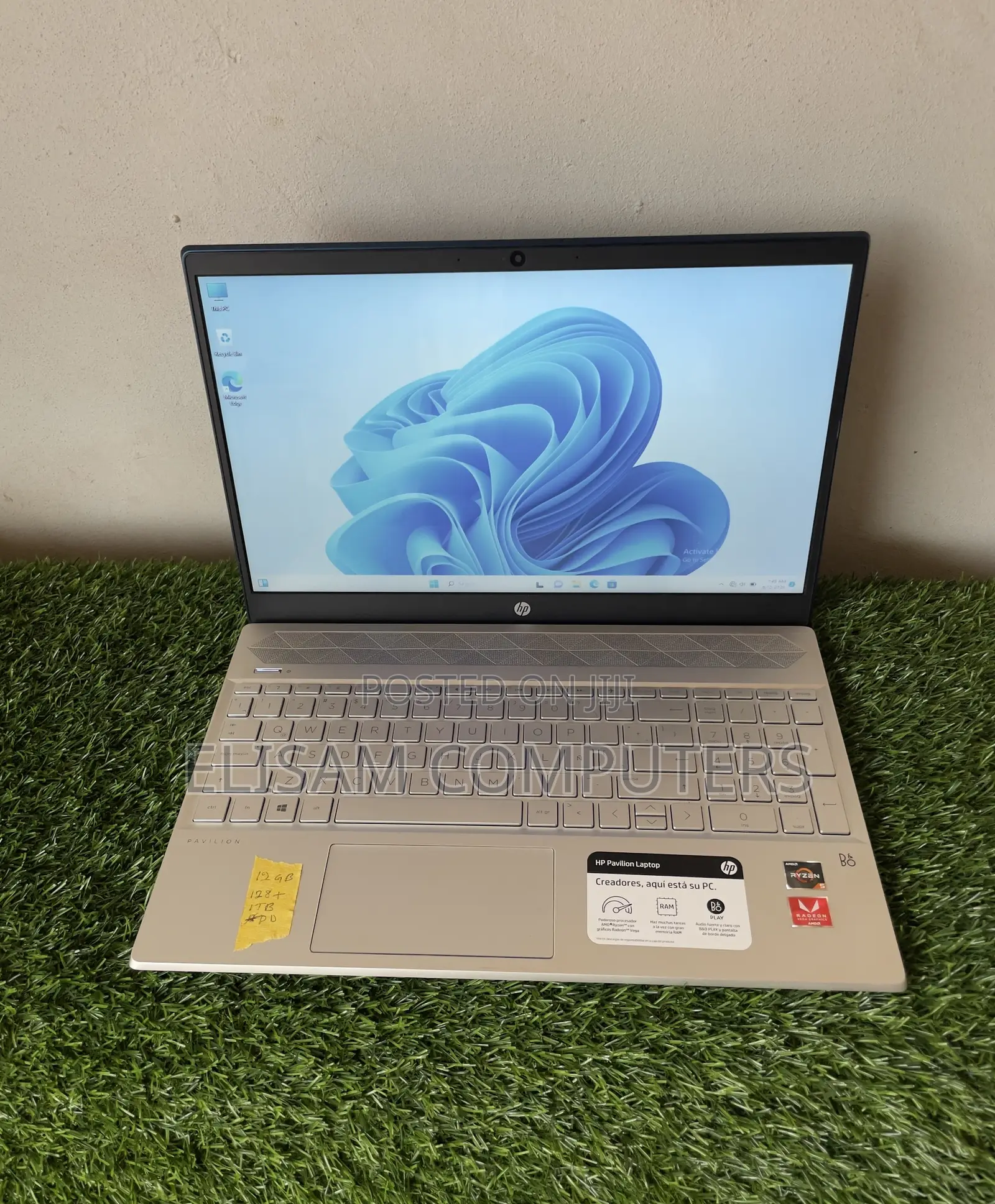 Laptop HP Pavilion 15 12GB AMD Ryzen 5 HDD+SSD 128GB