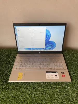 Laptop HP Pavilion 15 12GB AMD Ryzen 5 HDD+SSD 128GB