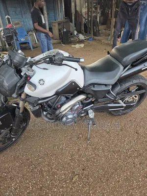 Yamaha FZ 2022 White