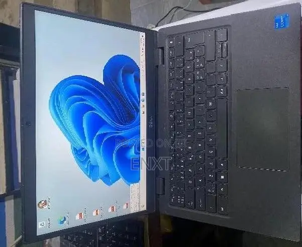 Laptop Dell Latitude 3420 8GB Intel Core i3 SSD 512GB