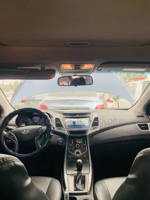Hyundai Elantra SE Sedan FWD (1.8L 4cyl 6A) 2016 Blue