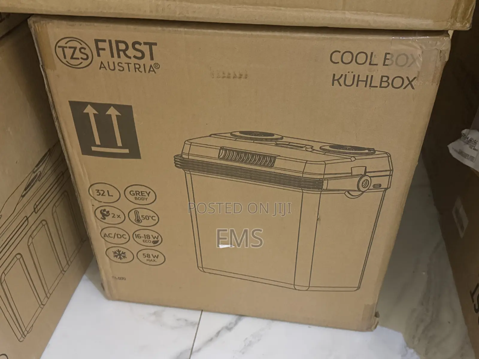 TZS First Austria 32L Portable Electric Cool Box (Grey Body - FA-5170)