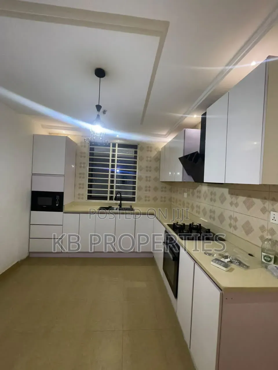 3bdrm House in Kb Properties, New Legon for rent