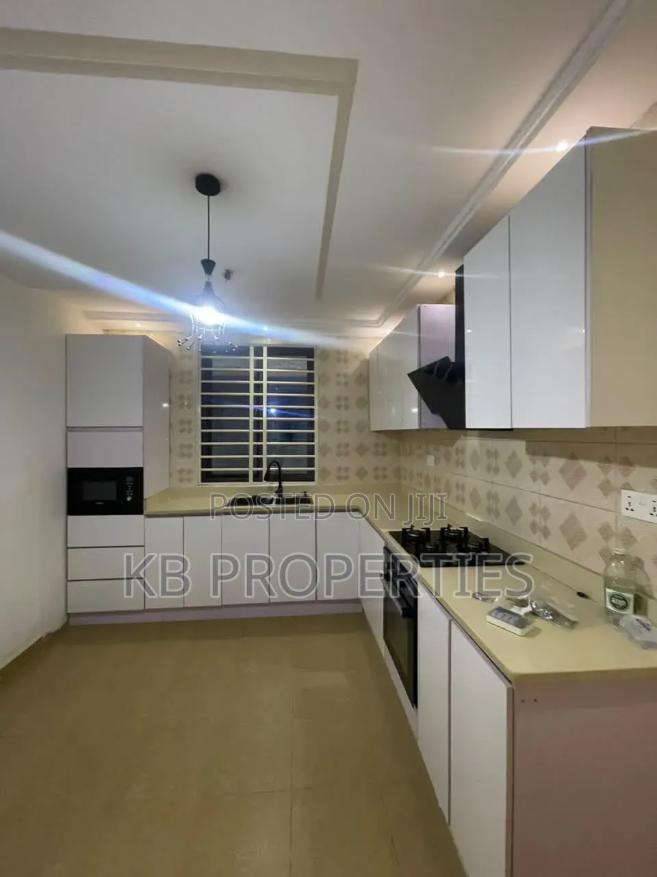 3bdrm House in Kb Properties, New Legon for rent