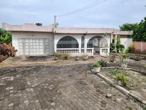 5bdrm House in Ofankor for sale