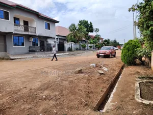 5bdrm House in Ofankor for sale