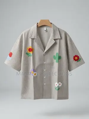 Casual Short-Sleeve Button-Down Shirt
