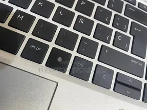 Laptop HP EliteBook 1030 16GB Intel Core 7 SSD 512GB