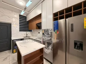 4bdrm Apartment in Lakeside for rent