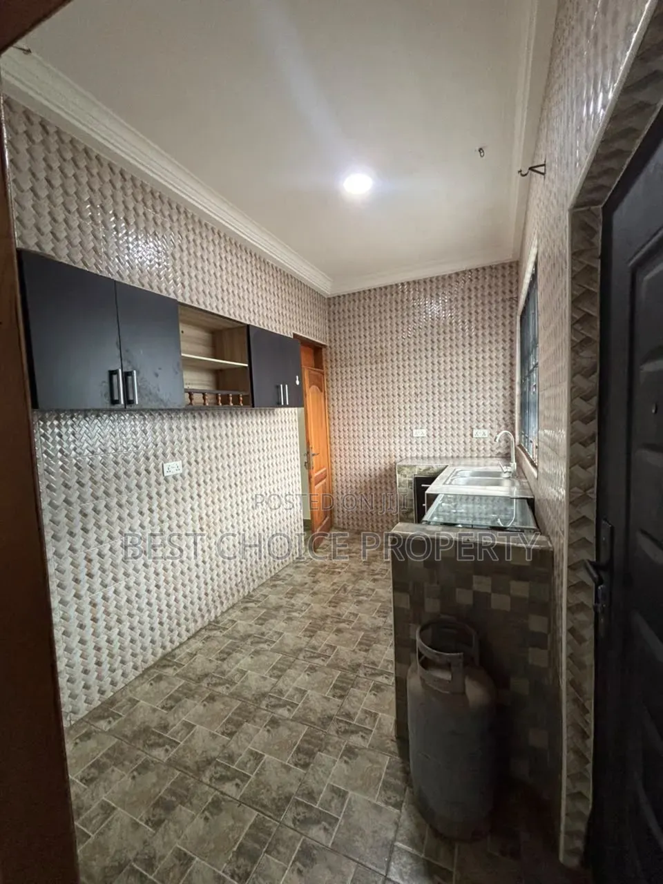 2bdrm Apartment in New Legon for rent