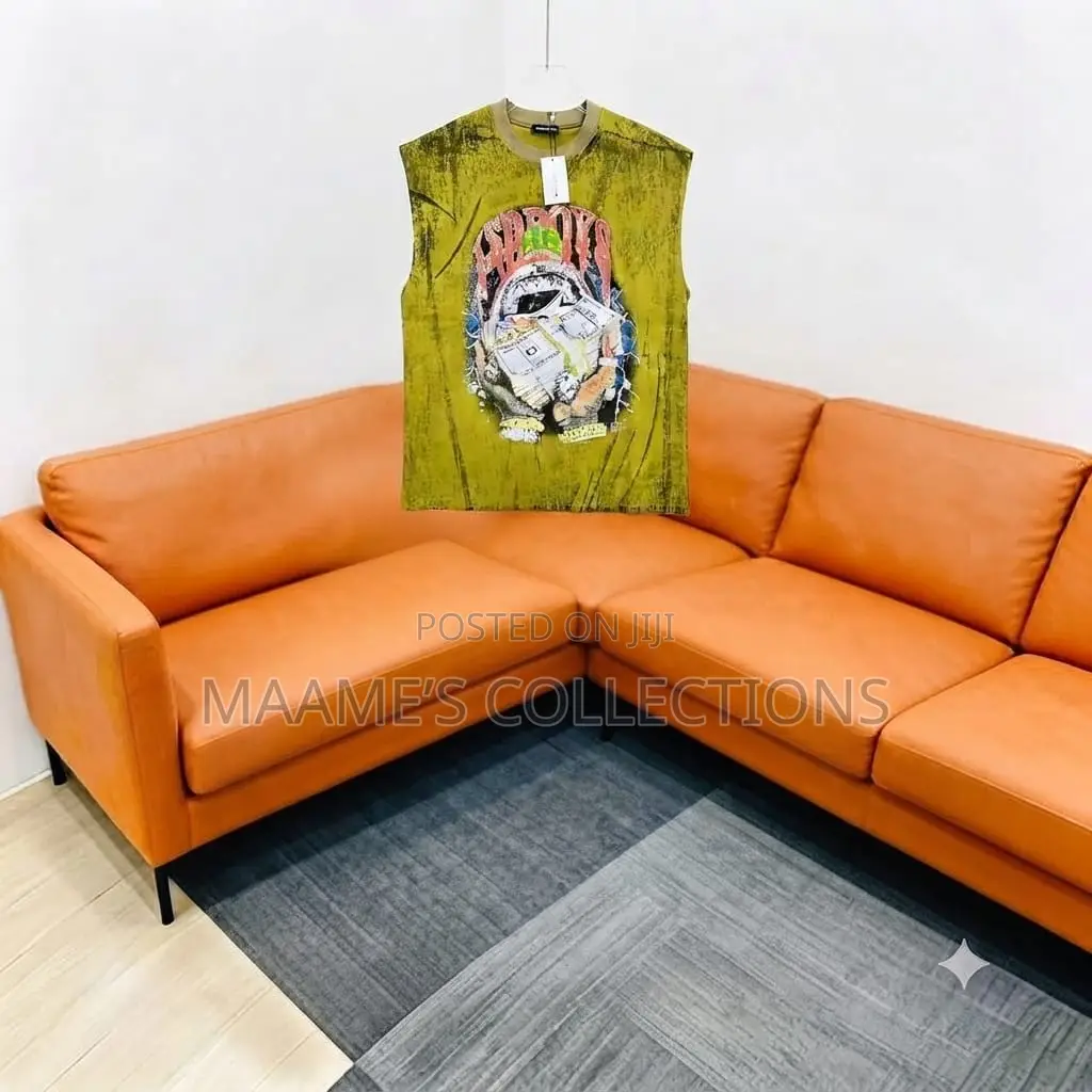 Trendy Men’s Graphic Sleeveless Tees