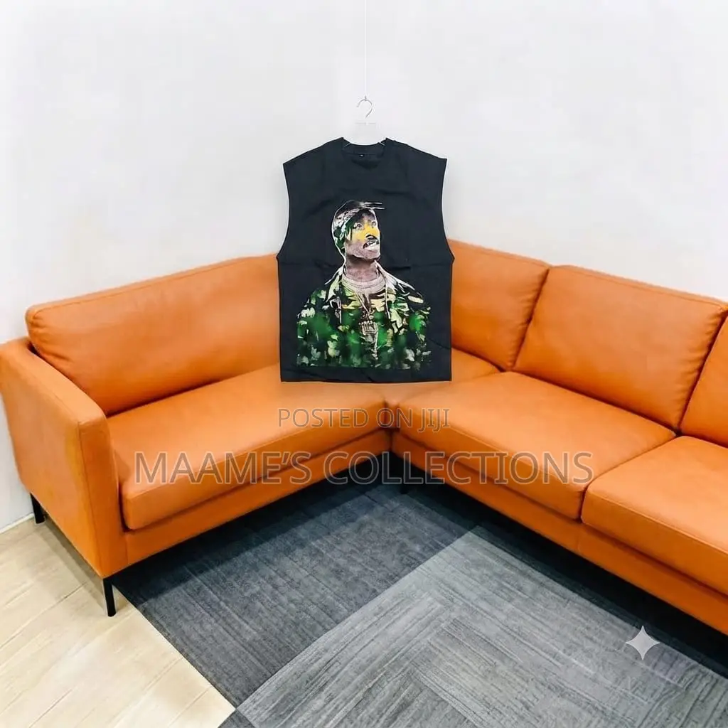 Trendy Men’s Graphic Sleeveless Tees