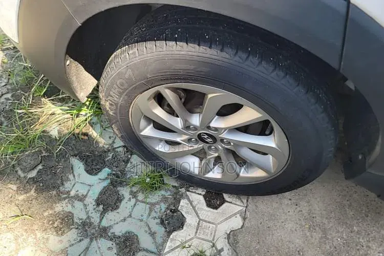 Hyundai Tucson 2018 White