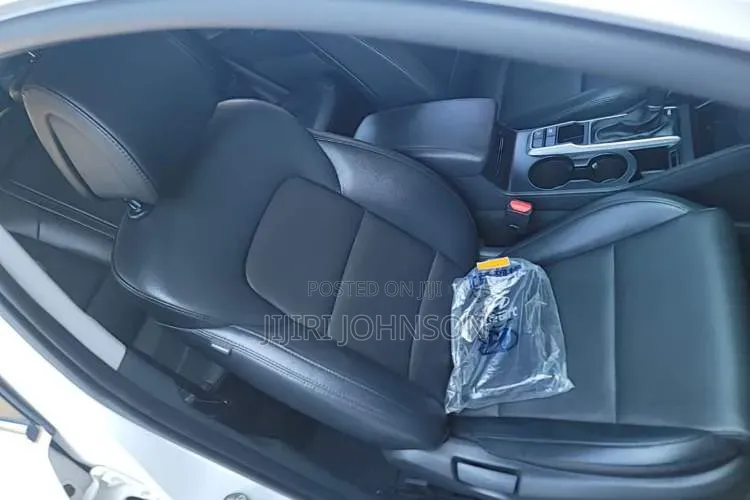 Hyundai Tucson 2018 White