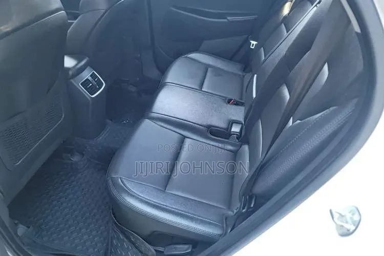 Hyundai Tucson 2018 White