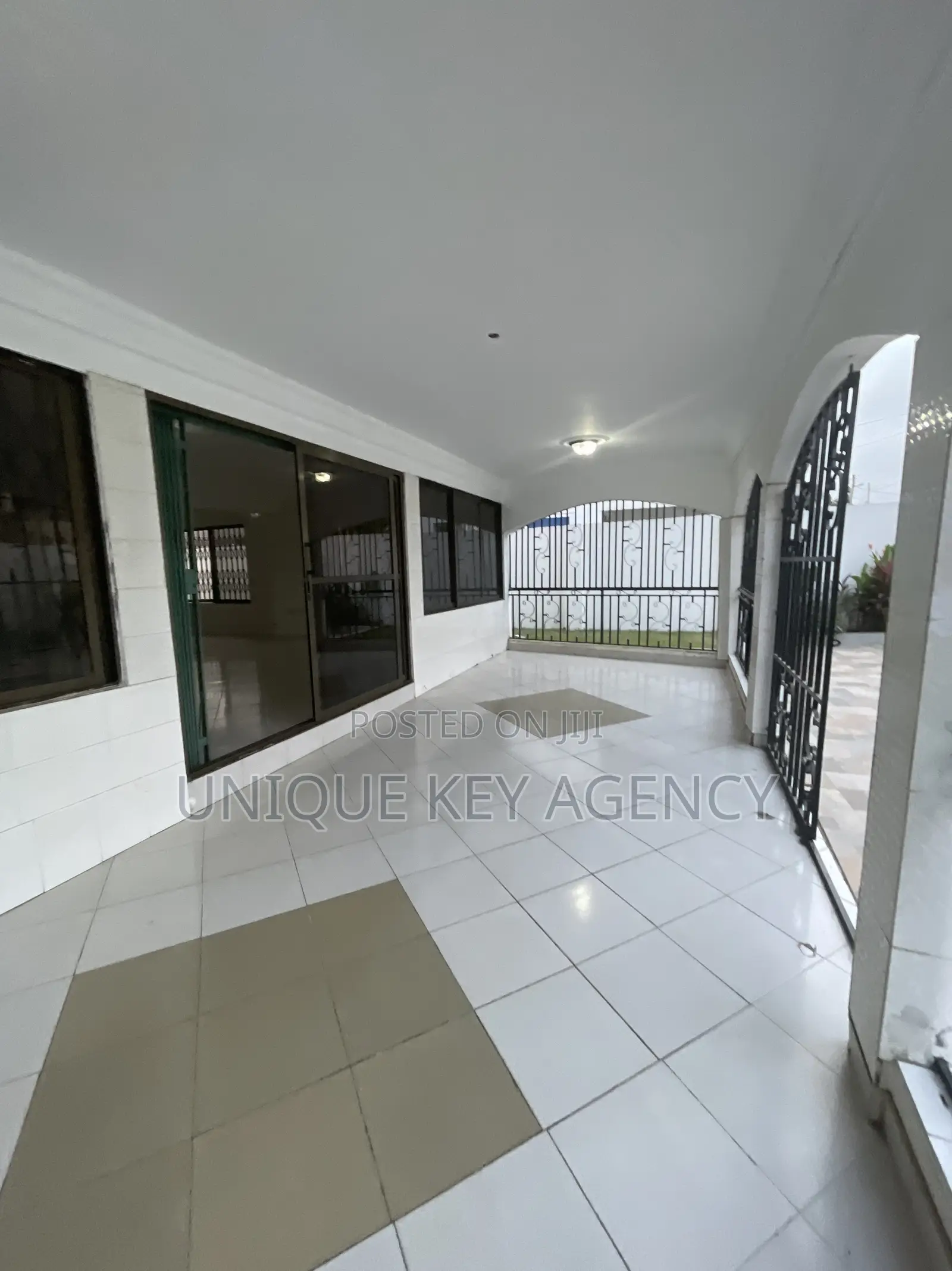 4bdrm House in Unique Key Agency, East Legon for rent