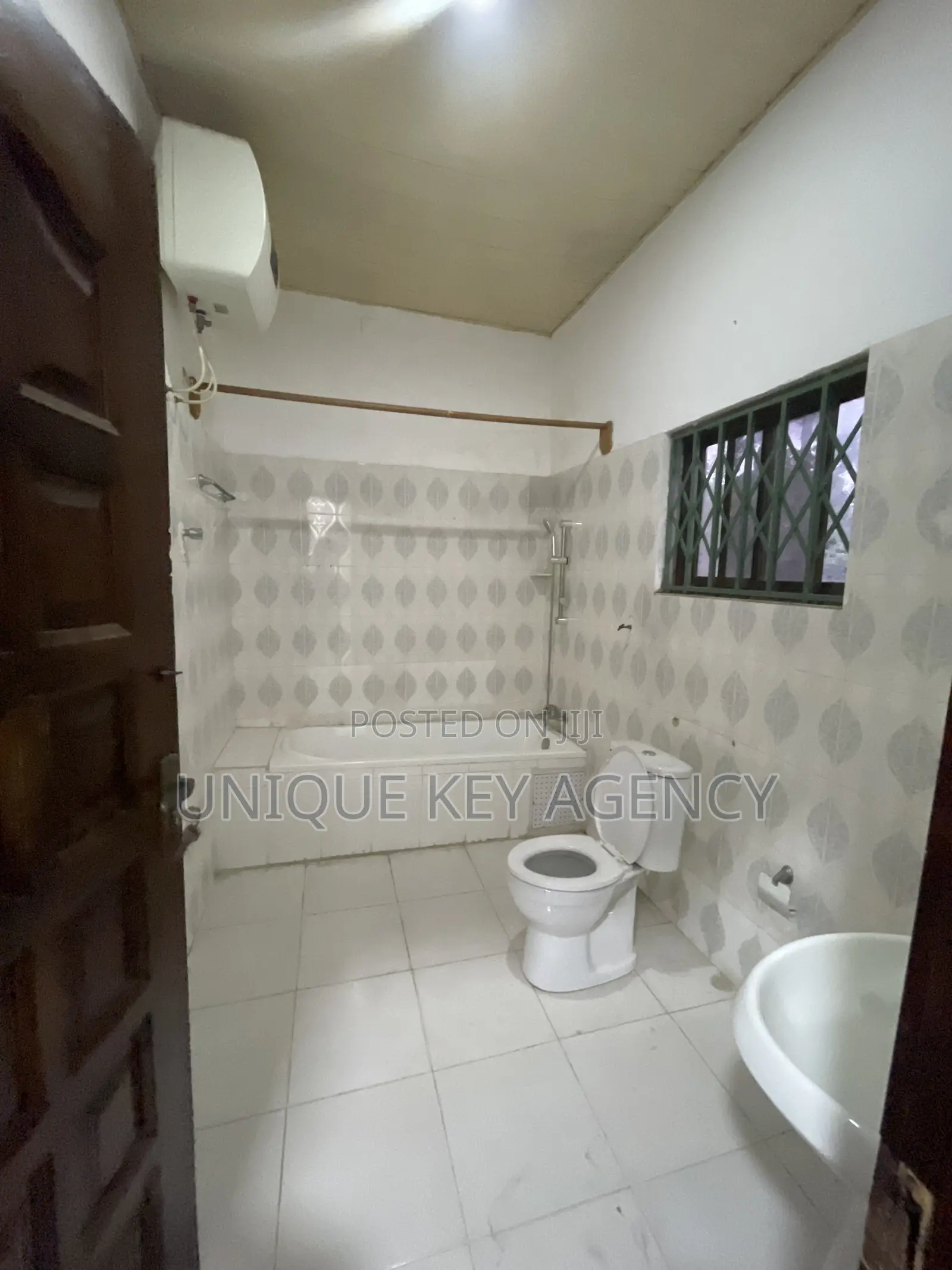 4bdrm House in Unique Key Agency, East Legon for rent