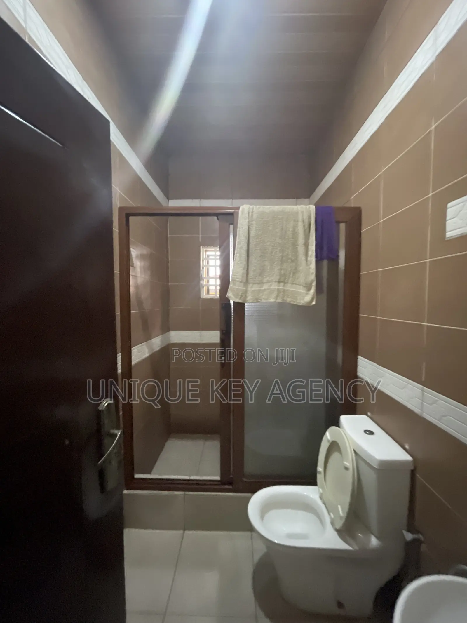4bdrm House in Unique Key Agency, East Legon for rent