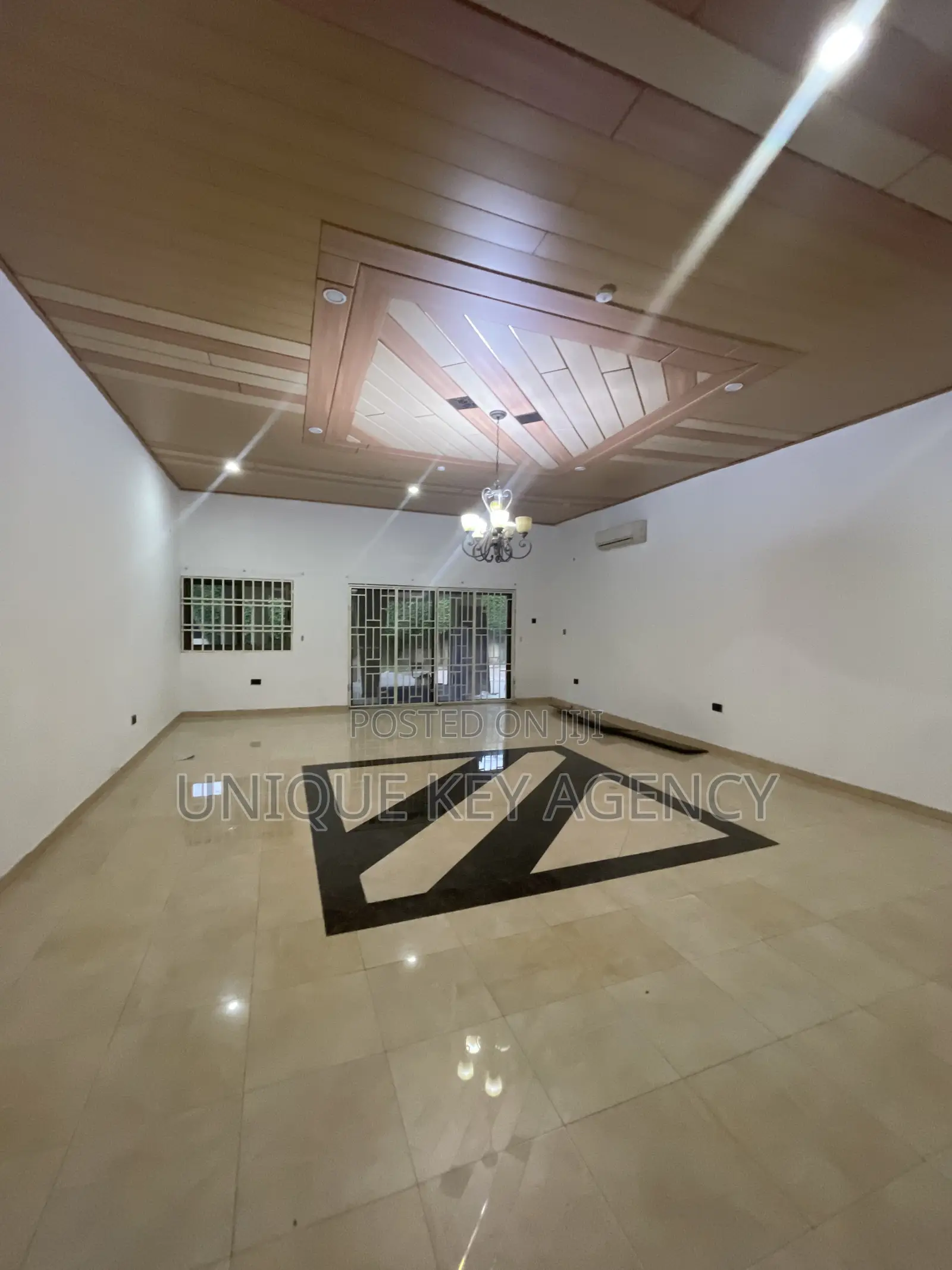 4bdrm House in Unique Key Agency, East Legon for rent