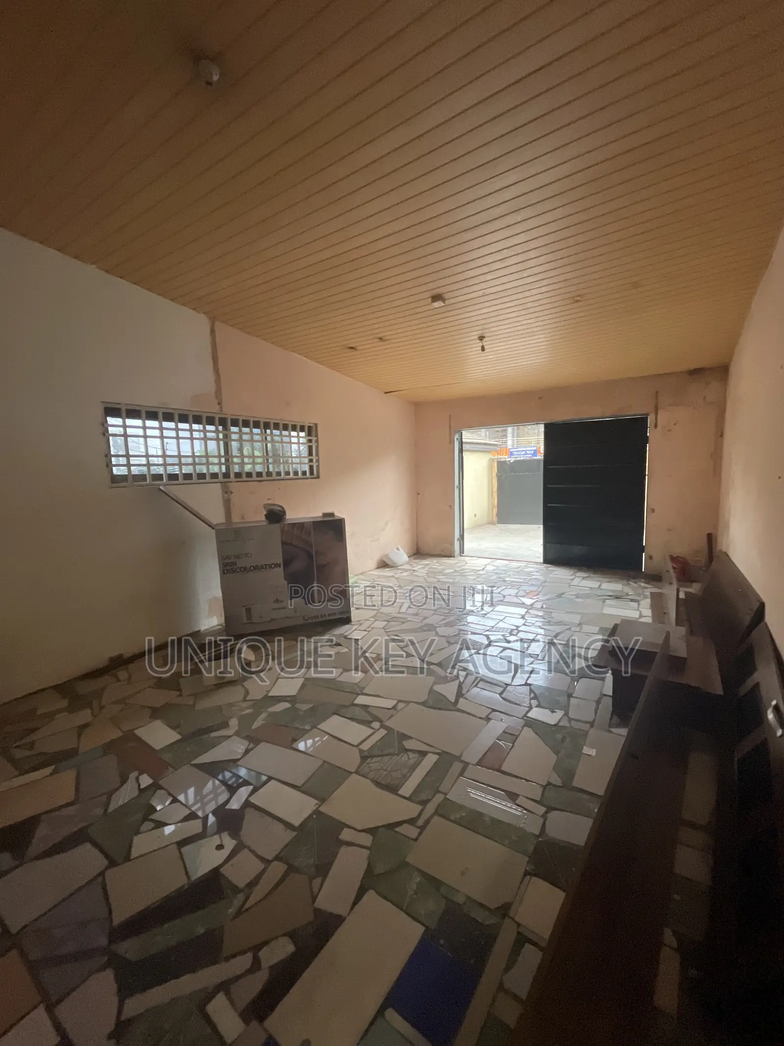 4bdrm House in Unique Key Agency, East Legon for rent